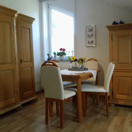 Penzion Und -zimmer Becks 4*